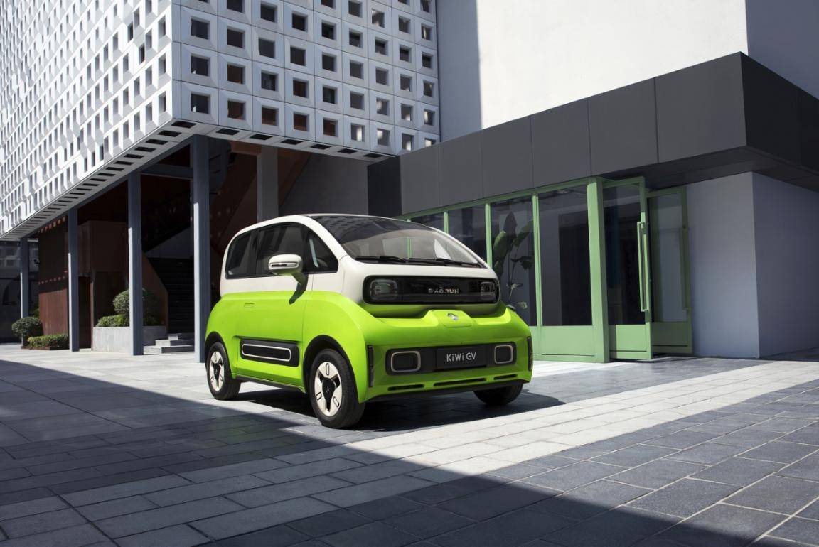 大廠新能源車對比 歐拉好貓VS寶駿KiWi EV，續航充足誰更值得選？